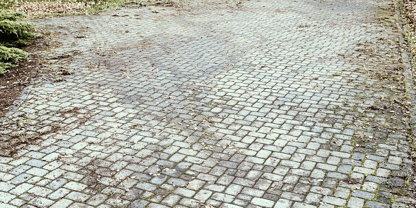 Samblased tänavakivid enne pesu