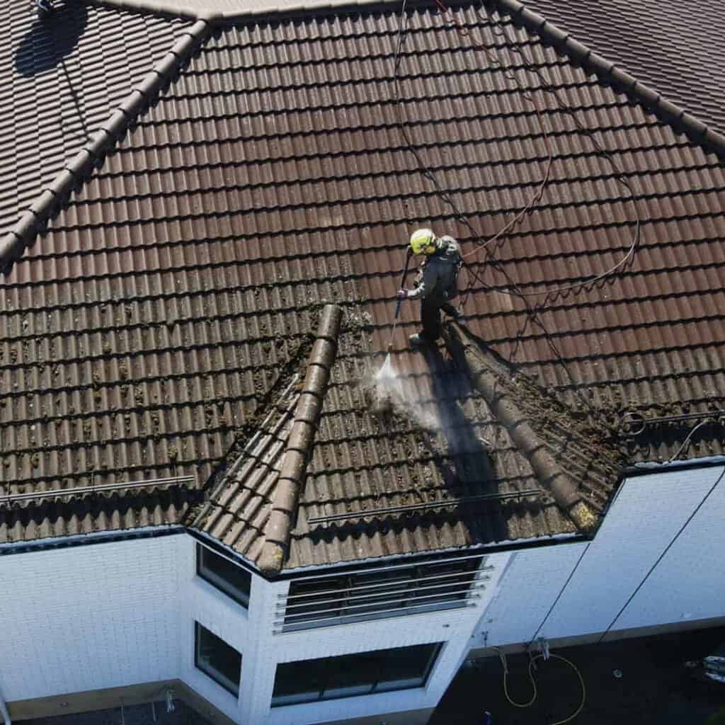 Tartus tehtud katusepesu - Töö ajal tehtud droonipilt